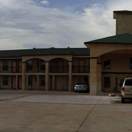 Pinn Road Inn And Suites Lackland Afb And Seaworld San Antonio Exterior photo